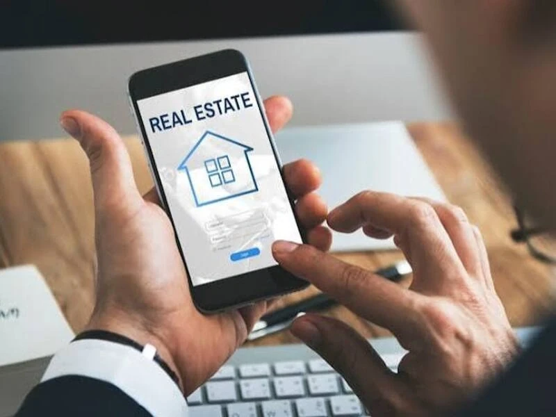 Real Estate mobile app preview